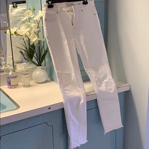 Lucky brand white jeans LIKE NEW